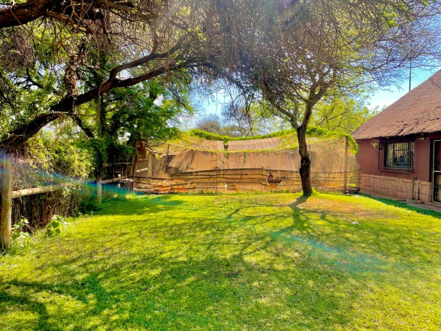 Commercial Property for Sale in Melodie North West